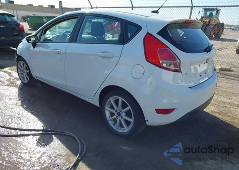 2019 Ford Fiesta Se z USA, uszkodzony, nr VIN 3FADP4EJ8KM128191